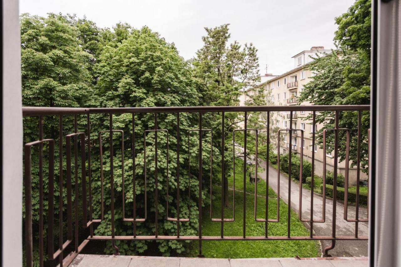 Flexihome Sk - Tolsteho - Free Parking On The Street - 2 Bedrooms Koszyce Zewnętrze zdjęcie